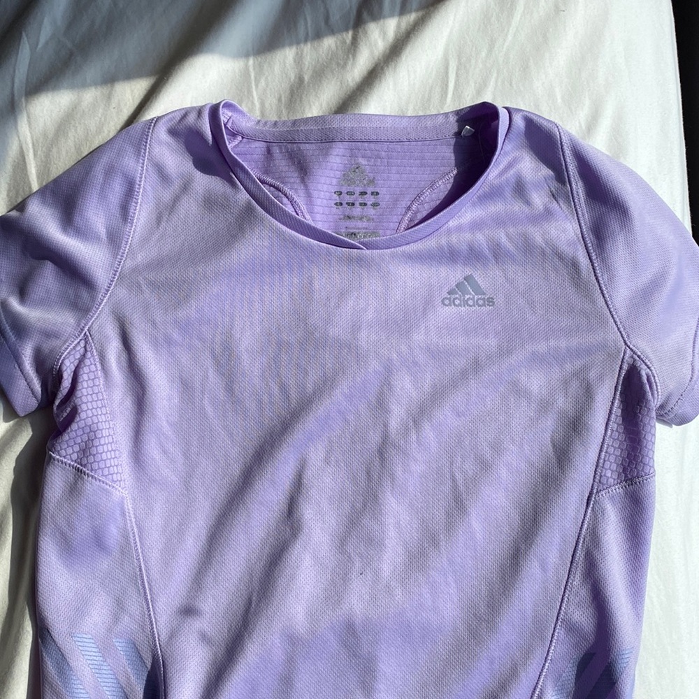 Adidas fitted top